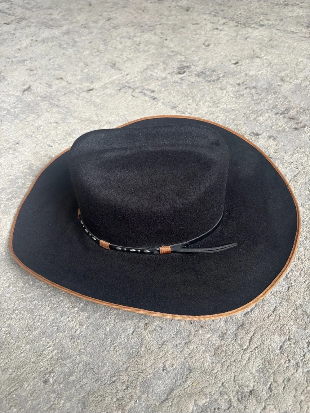 Men's Black wool Western Cowboy Hat with Brown Trim and Beaded Band